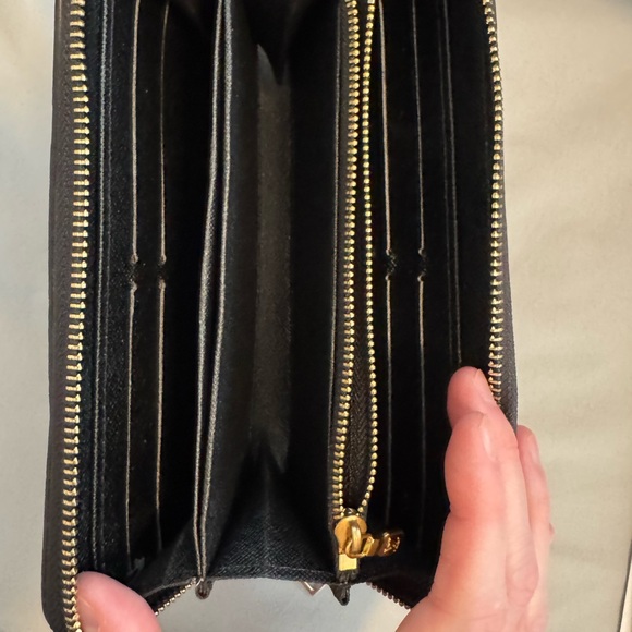 Wallet - Picture 2 of 2